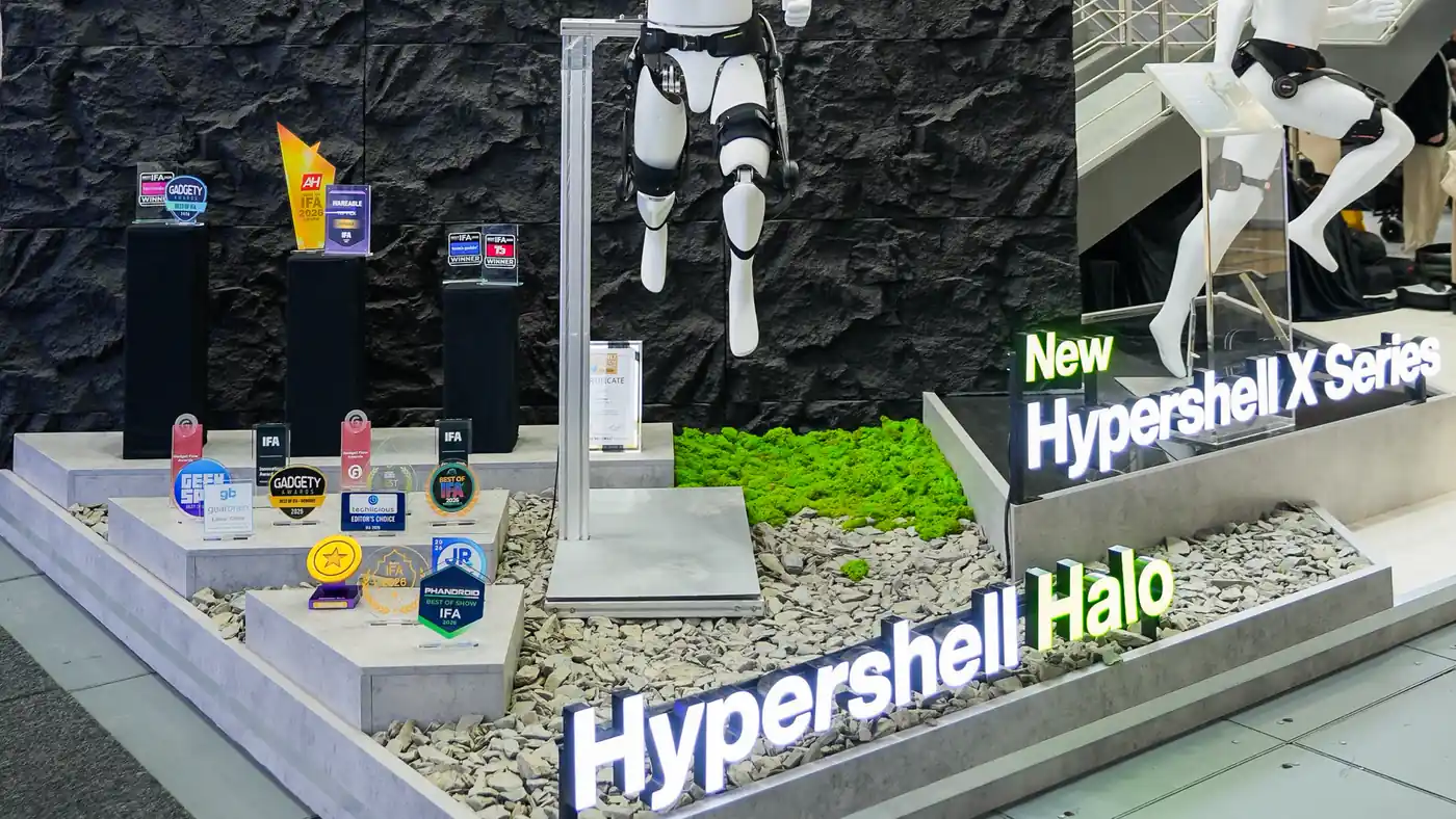 Стенд Hypershell на IFA 2026: екзоскелет Halo на манекені й нагороди виставки
