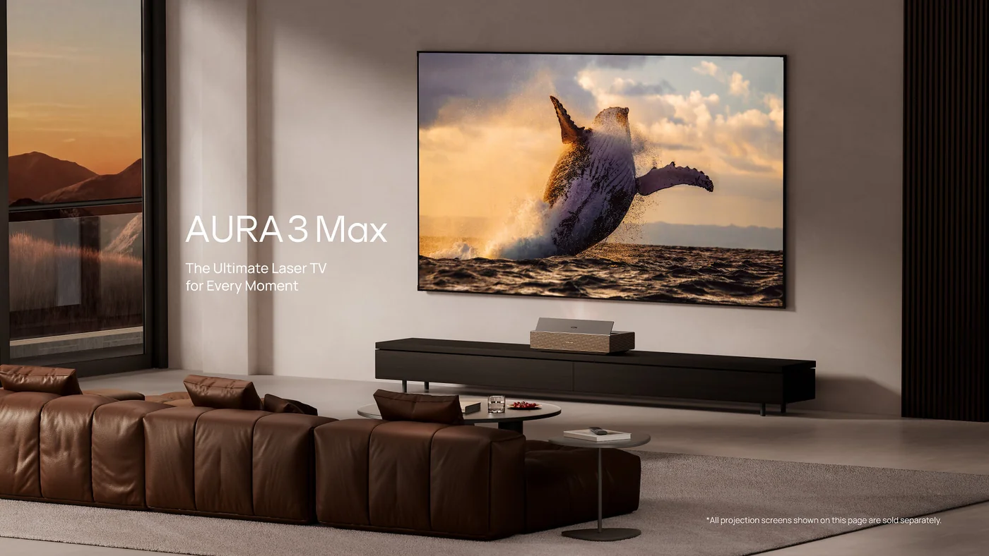 Ультракороткофокусний проектор XGIMI AURA 3 Max під стіною з великим зображенням
